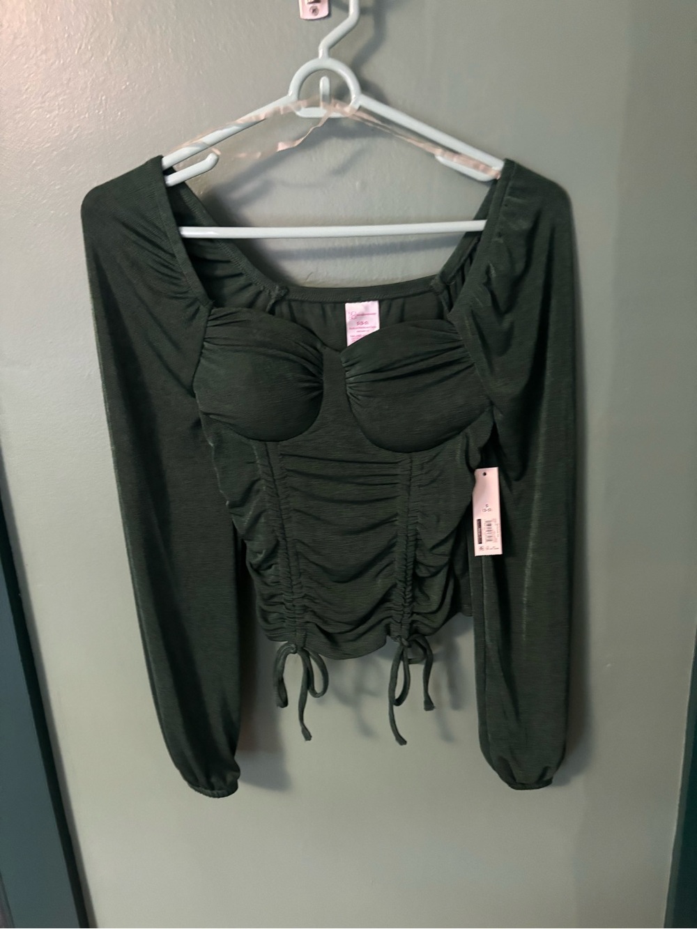 No Boundaries Dark Green Ruched Long-Sleeve Square Neck Top
